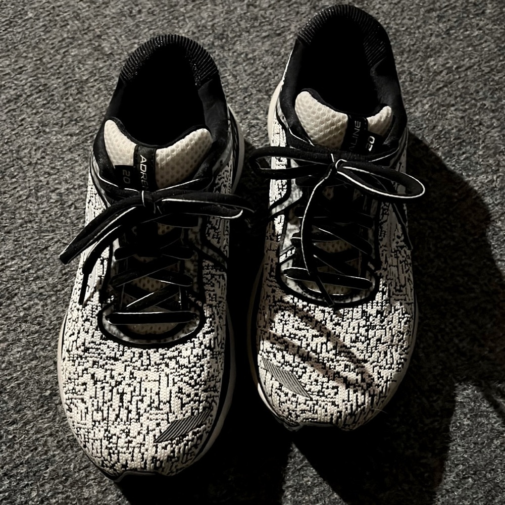 Brooks Adrenaline Sneakers